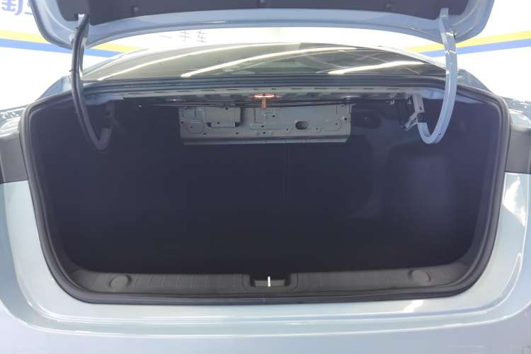 Used Geely Auto Binray 2024 Binrui COOL 1.5T DCT Longteng Edition Trunk