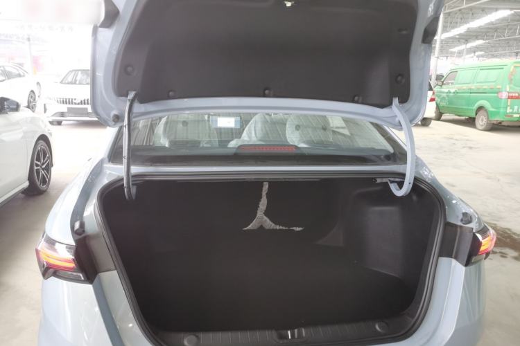 Used Geely Auto Binray 2024 Binrui COOL 1.5T DCT Longteng Edition Trunk
