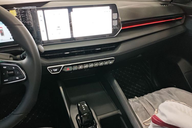 Used Geely Auto Binray 2024 Binrui COOL 1.5T DCT Longteng Edition Audio And AC Panel