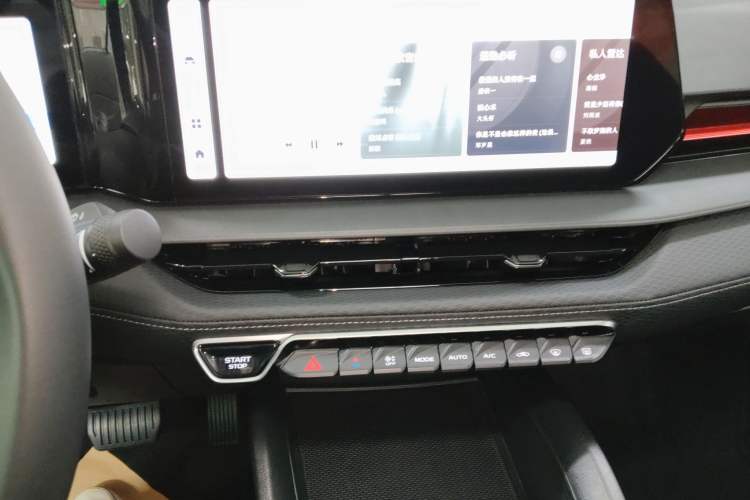 Used Geely Auto Binray 2024 Binrui COOL 1.5T DCT Longteng Edition Audio And AC Panel