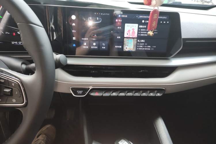 Used Geely Auto Binray 2024 Binrui COOL 1.5T DCT Champion Edition Audio And AC Panel