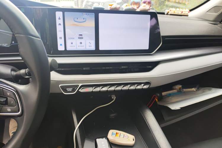 Used Geely Auto Binray 2024 Binrui COOL 1.5T DCT Champion Edition Audio And AC Panel
