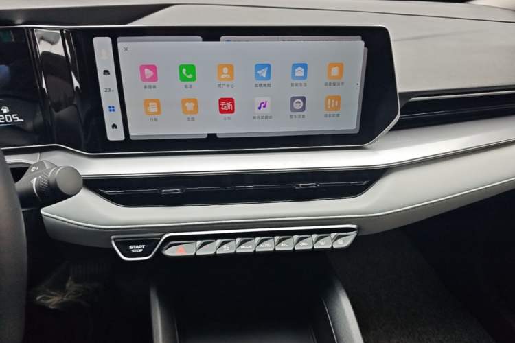 Used Geely Auto Binray 2024 Binrui COOL 1.5T DCT Champion Edition Audio And AC Panel