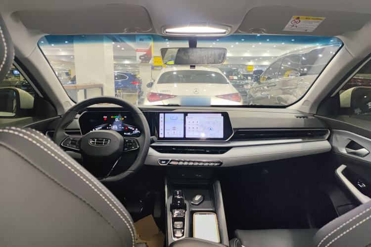 Used Geely Auto Binray 2024 Binrui COOL 1.5T DCT Champion Edition Center Console