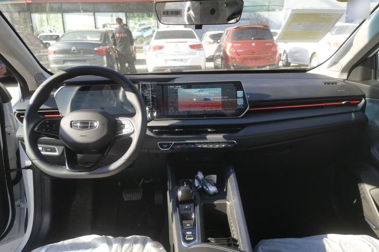 Used Geely Auto Binray 2024 Binrui COOL 1.5T DCT Longteng Edition Center Console