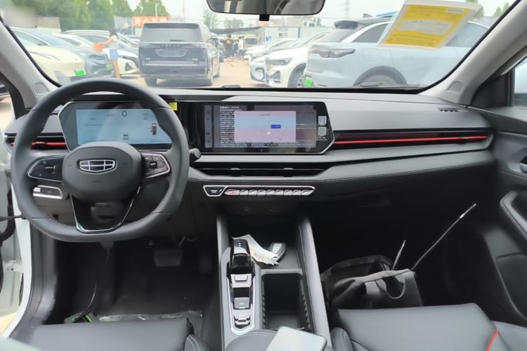 Used Geely Auto Binray 2024 Binrui COOL 1.5T DCT Longteng Edition Center Console