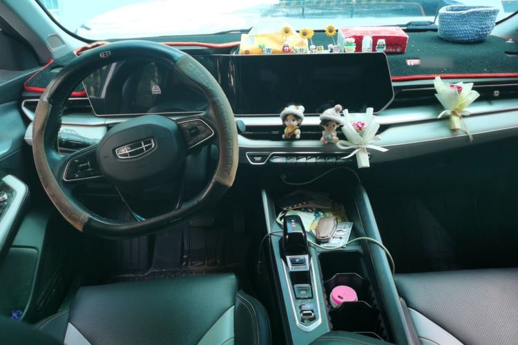 Used Geely Auto Binray 2024 Binrui COOL 1.5T DCT Champion Edition Center Console