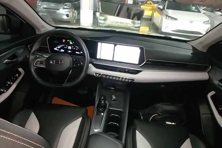 Used Geely Auto Binray 2024 Binrui COOL 1.5T DCT Champion Edition Center Console