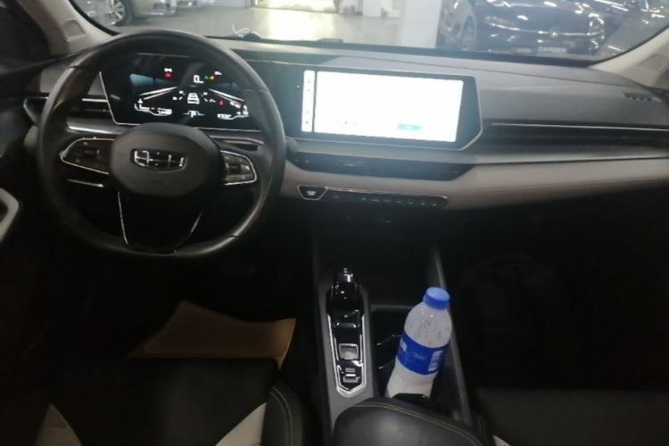 Used Geely Auto Binray 2024 Binrui COOL 1.5T DCT Champion Edition Center Console
