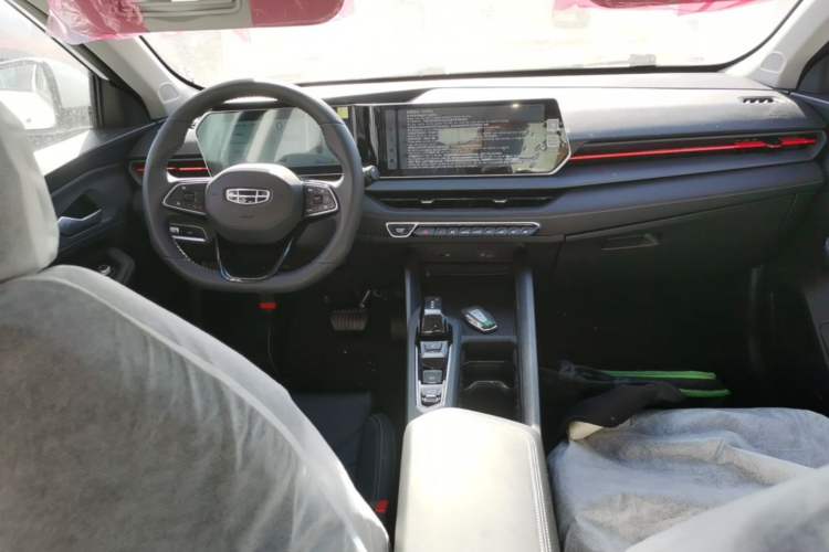 Used Geely Auto Binray 2024 Binrui COOL 1.5T DCT Longteng Edition Center Console