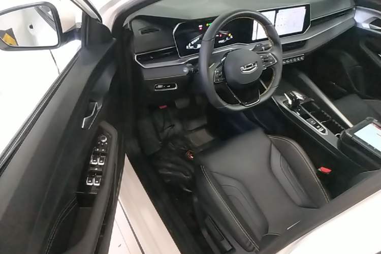 Used Geely Auto Binray 2024 Binrui COOL 1.5T DCT Champion Edition Driver Seat