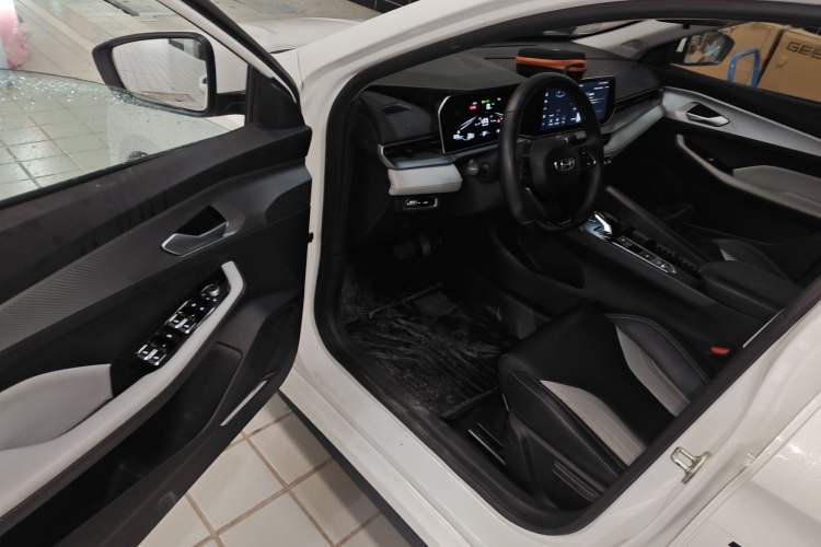 Used Geely Auto Binray 2024 Binrui COOL 1.5T DCT Champion Edition Driver Seat
