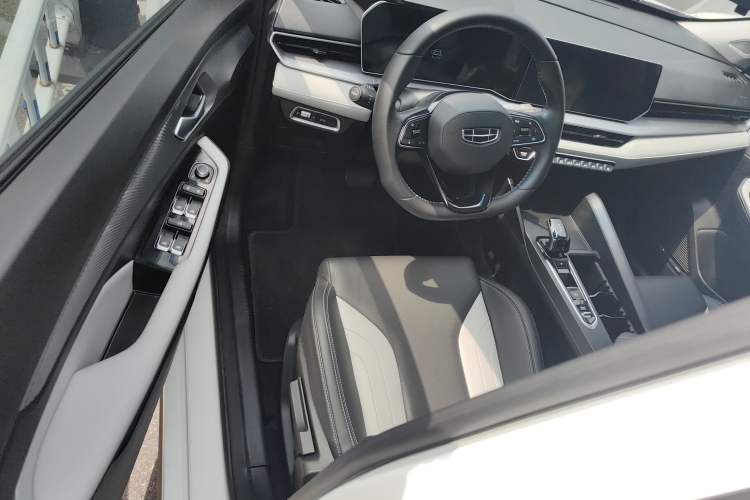 Used Geely Auto Binray 2024 Binrui COOL 1.5T DCT Champion Edition Driver Seat