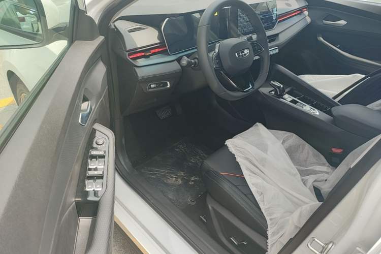 Used Geely Auto Binray 2024 Binrui COOL 1.5T DCT Longteng Edition Driver Seat