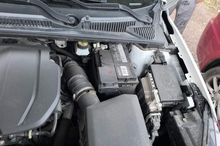 Used Geely Auto Binray 2024 Binrui COOL 1.5T DCT Longteng Edition Engine Bay Left