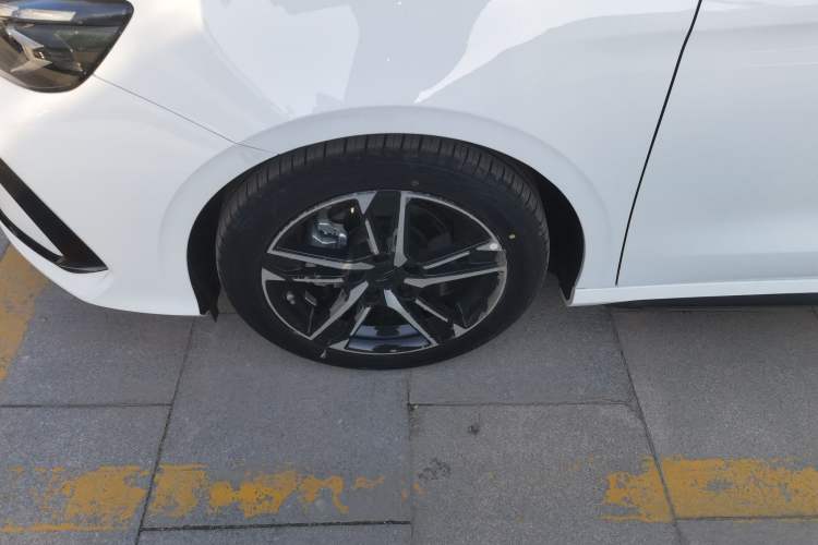 Used Geely Auto Binray 2024 Binrui COOL 1.5T DCT Longteng Edition Exterior 4