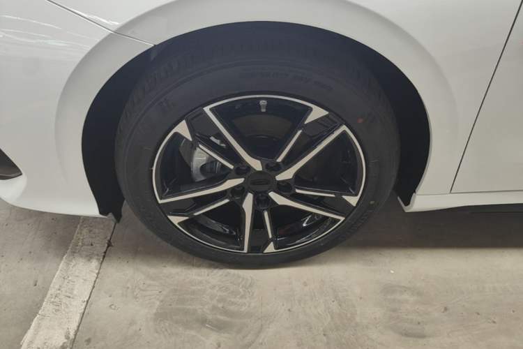 Used Geely Auto Binray 2024 Binrui COOL 1.5T DCT Longteng Edition Exterior 4