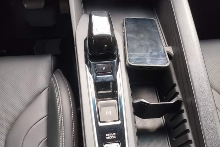 Used Geely Auto Binray 2024 Binrui COOL 1.5T DCT Longteng Edition Gear Lever
