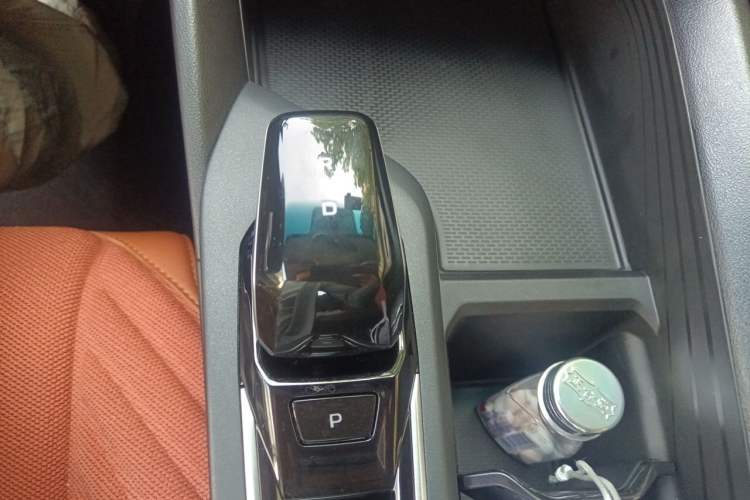 Used Geely Auto Binray 2024 Binrui COOL 1.5T DCT Champion Edition Gear Lever