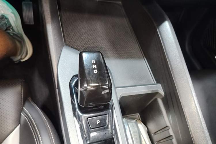 Used Geely Auto Binray 2024 Binrui COOL 1.5T DCT Champion Edition Gear Lever