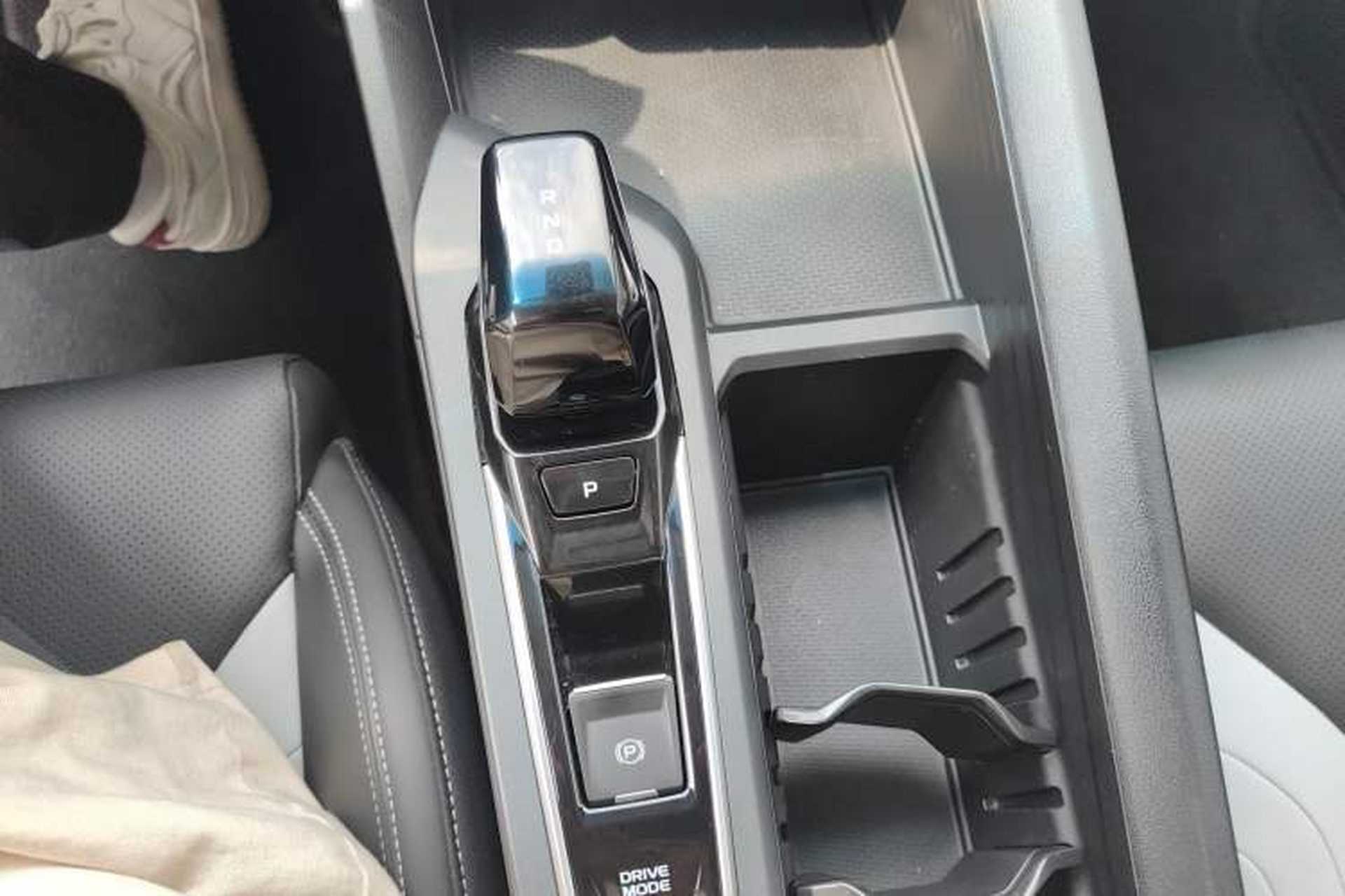 Used Geely Auto Binray 2024 Binrui COOL 1.5T DCT Champion Edition Gear Lever