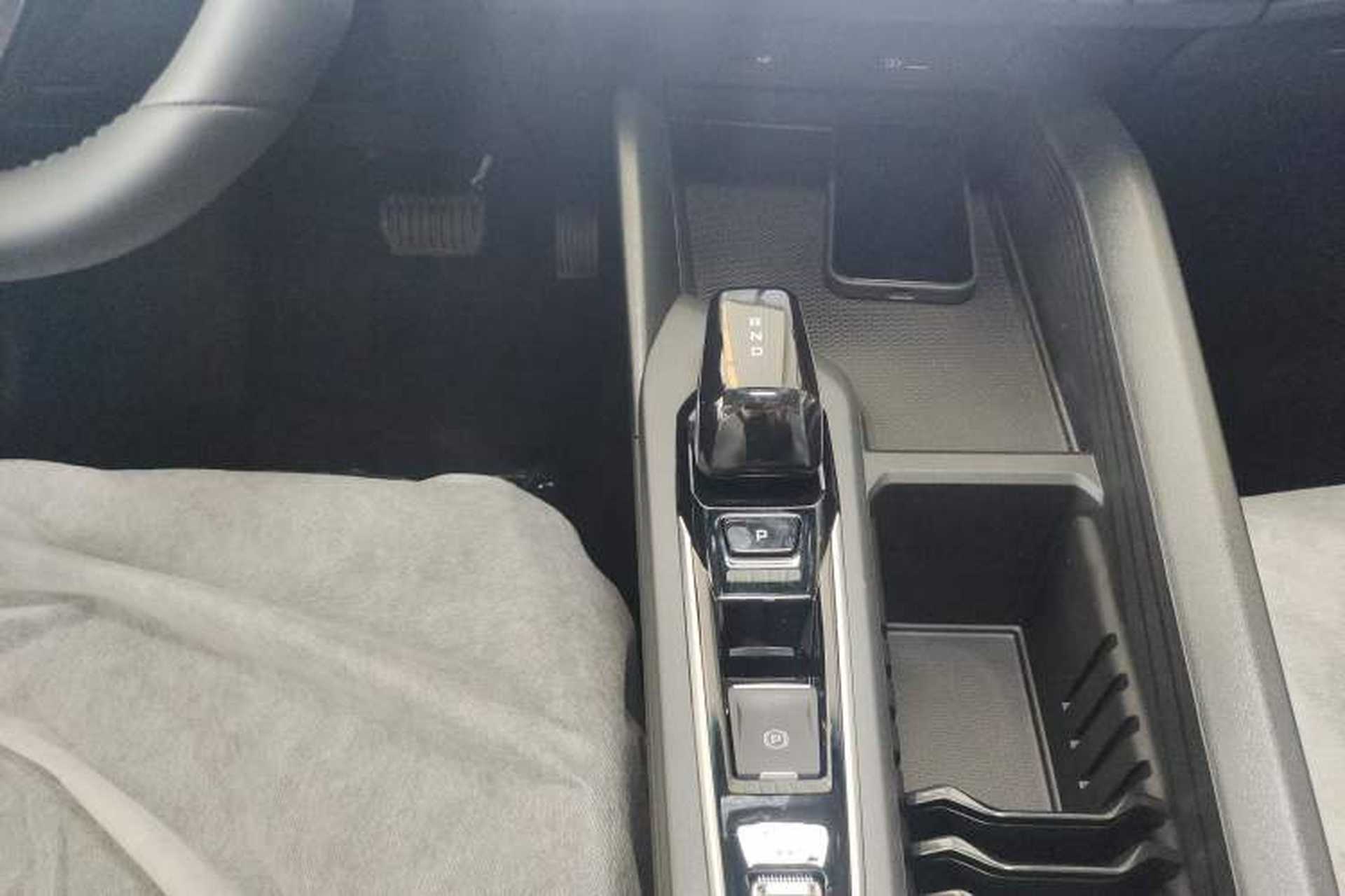 Used Geely Auto Binray 2024 Binrui COOL 1.5T DCT Longteng Edition Gear Lever