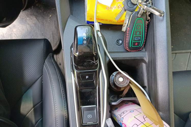 Used Geely Auto Binray 2024 Binrui COOL 1.5T DCT Longteng Edition Gear Lever