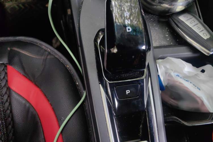 Used Geely Auto Binray 2024 Binrui COOL 1.5T DCT Champion Edition Gear Lever