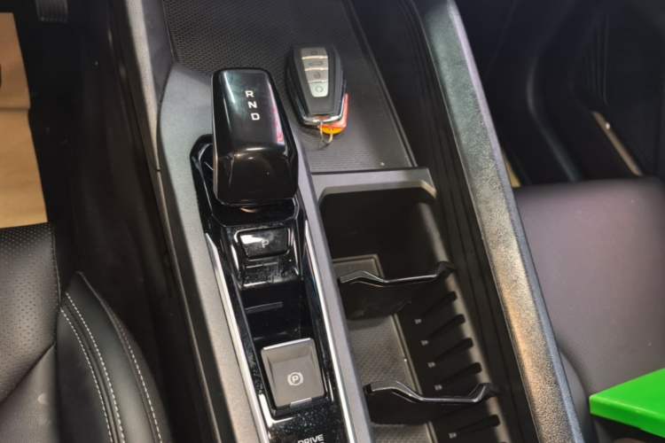 Used Geely Auto Binray 2024 Binrui COOL 1.5T DCT Longteng Edition Gear Lever