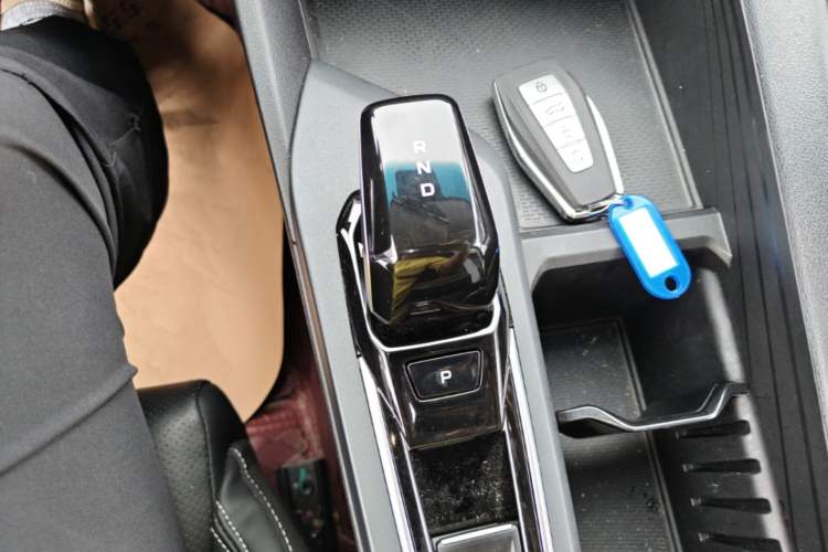 Used Geely Auto Binray 2024 Binrui COOL 1.5T DCT Champion Edition Gear Lever