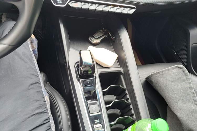 Used Geely Auto Binray 2024 Binrui COOL 1.5T DCT Longteng Edition Gear Lever