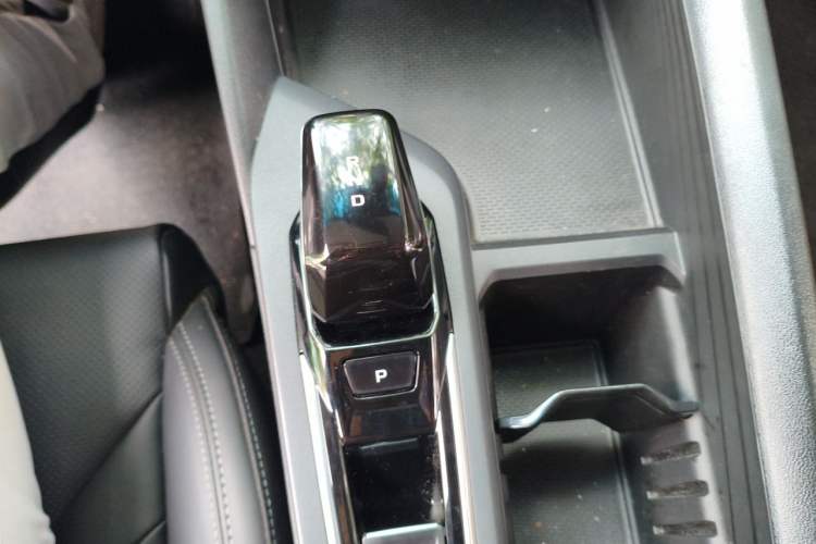 Used Geely Auto Binray 2024 Binrui COOL 1.5T DCT Longteng Edition Gear Lever