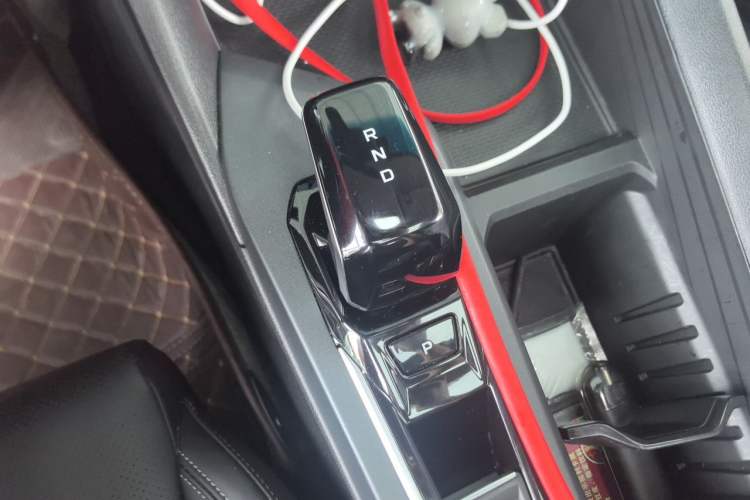 Used Geely Auto Binray 2024 Binrui COOL 1.5T DCT Longteng Edition Gear Lever