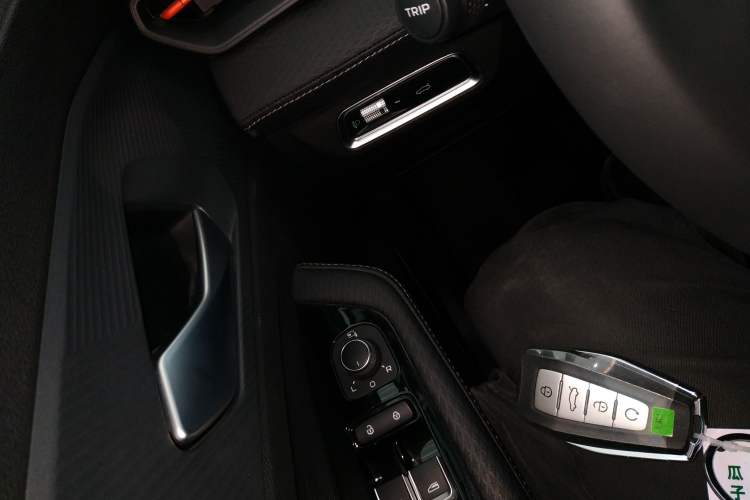 Used Geely Auto Binray 2024 Binrui COOL 1.5T DCT Longteng Edition Interior 1