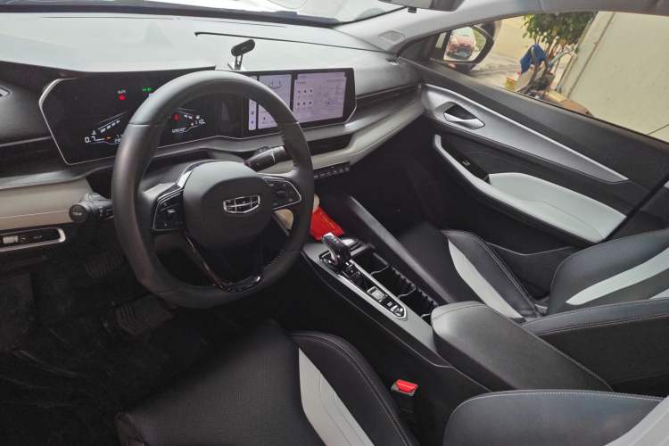 Used Geely Auto Binray 2024 Binrui COOL 1.5T DCT Champion Edition Interior 1