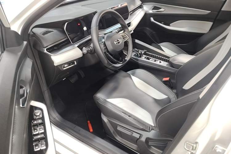 Used Geely Auto Binray 2024 Binrui COOL 1.5T DCT Champion Edition Left Front Seat