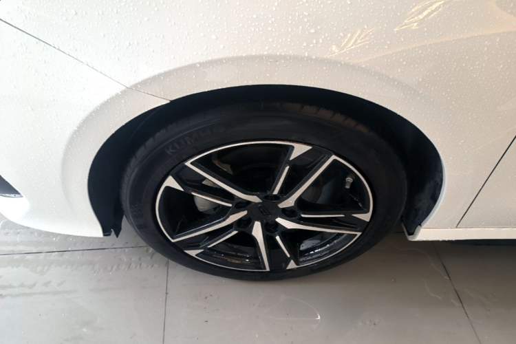 Used Geely Auto Binray 2024 Binrui COOL 1.5T DCT Longteng Edition Left Front Wheel Hub