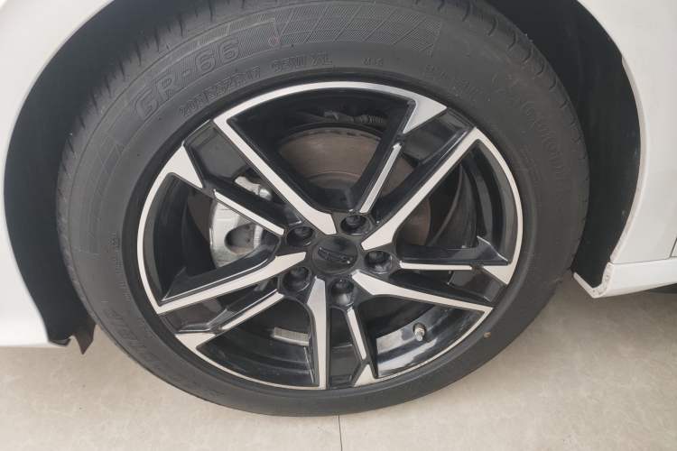 Used Geely Auto Binray 2024 Binrui COOL 1.5T DCT Champion Edition Left Front Wheel Hub