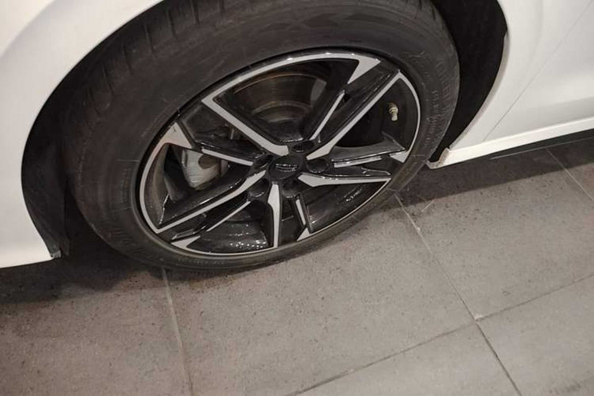 Used Geely Auto Binray 2024 Binrui COOL 1.5T DCT Champion Edition Left Front Wheel Hub