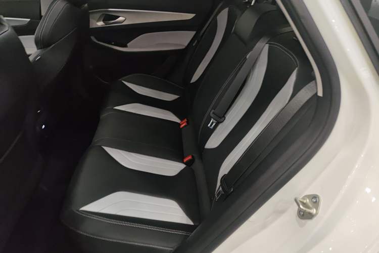 Used Geely Auto Binray 2024 Binrui COOL 1.5T DCT Champion Edition Left Rear Seat