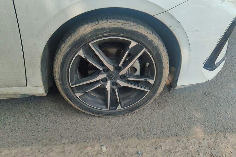 Used Geely Auto Binray 2024 Binrui COOL 1.5T DCT Champion Edition Right Front Wheel Hub