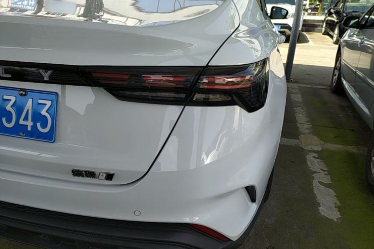 Used Geely Auto Binray 2024 Binrui COOL 1.5T DCT Longteng Edition Right Rear Taillight