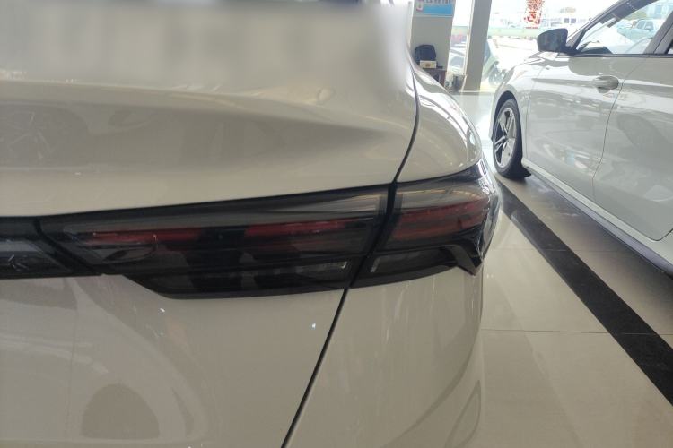 Used Geely Auto Binray 2024 Binrui COOL 1.5T DCT Longteng Edition Right Rear Taillight