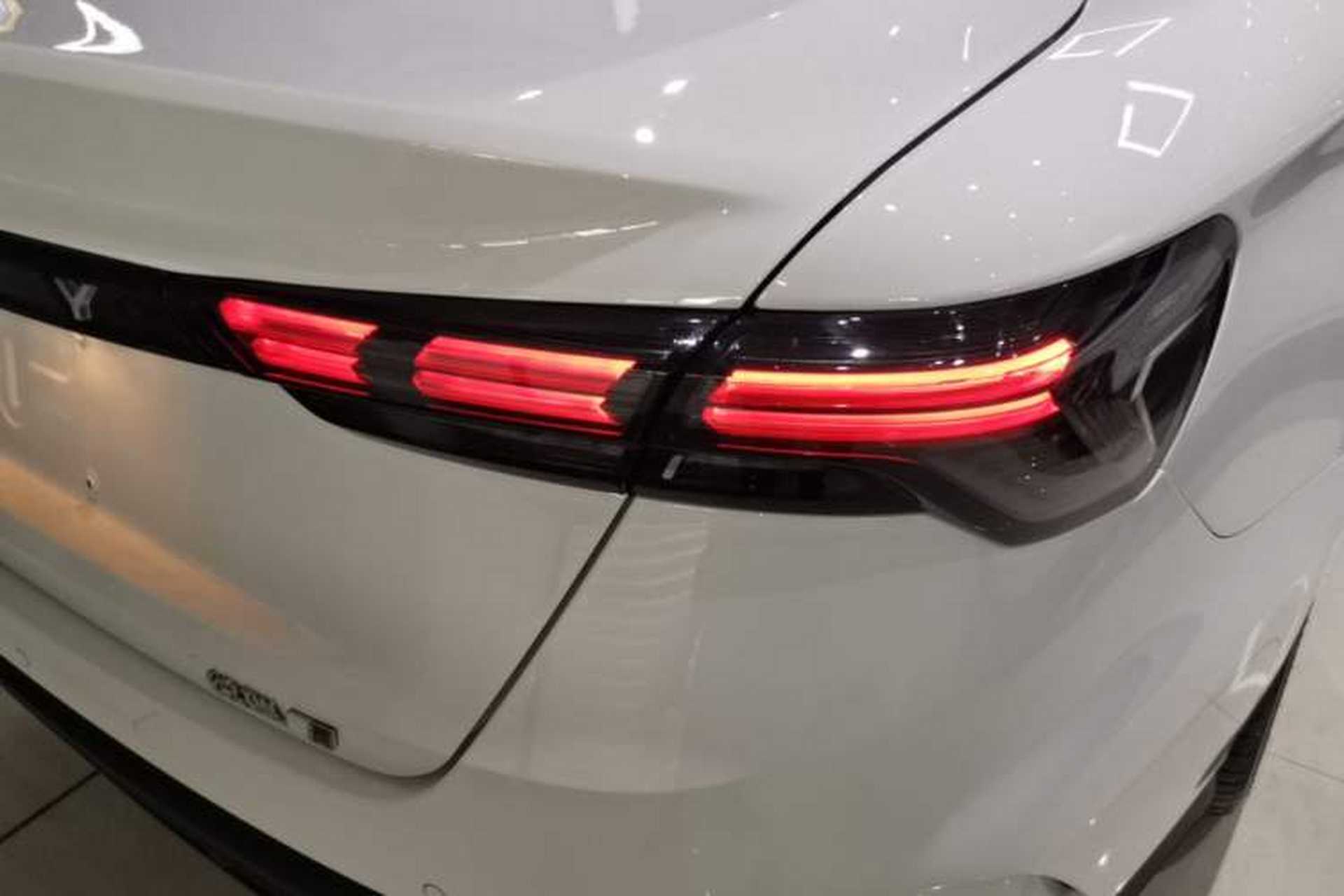 Used Geely Auto Binray 2024 Binrui COOL 1.5T DCT Longteng Edition Right Rear Taillight