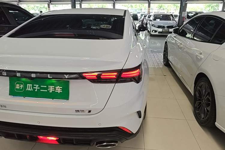 Used Geely Auto Binray 2024 Binrui COOL 1.5T DCT Longteng Edition Right Rear Taillight