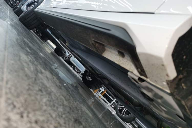 Used Geely Auto Binray 2024 Binrui COOL 1.5T DCT Longteng Edition Right Side Sill