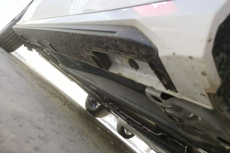 Used Geely Auto Binray 2024 Binrui COOL 1.5T DCT Longteng Edition Right Side Sill