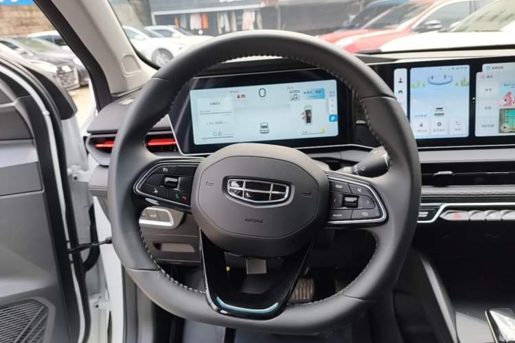 Used Geely Auto Binray 2024 Binrui COOL 1.5T DCT Longteng Edition Steering Wheel