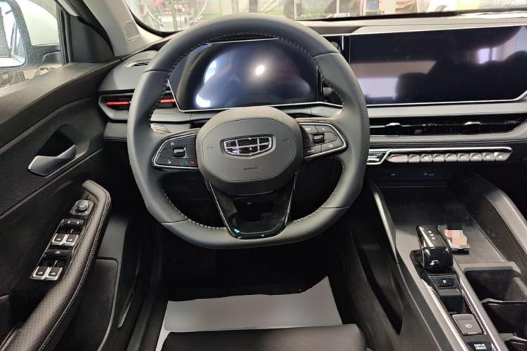 Used Geely Auto Binray 2024 Binrui COOL 1.5T DCT Longteng Edition Steering Wheel