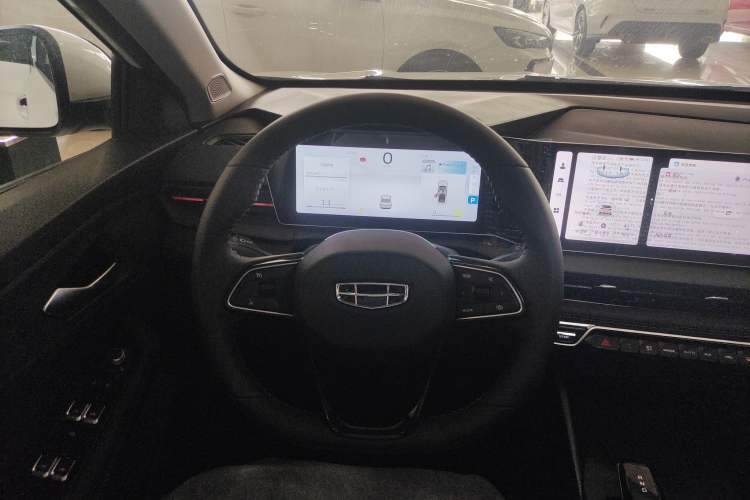 Used Geely Auto Binray 2024 Binrui COOL 1.5T DCT Longteng Edition Steering Wheel